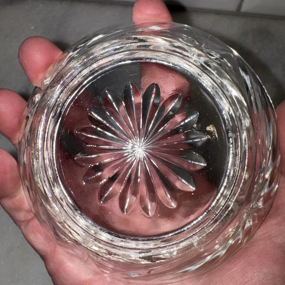 Vintage Anchor Hocking Early American Presscut‎ Star Of David Desert Bowl